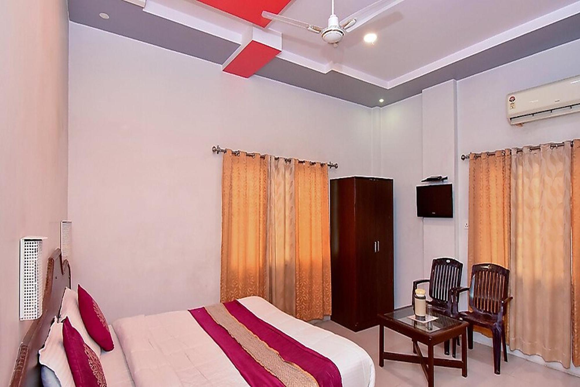 Hotel Deep Palace Near Bus Stand Udaipole Udajpur Zewnętrze zdjęcie