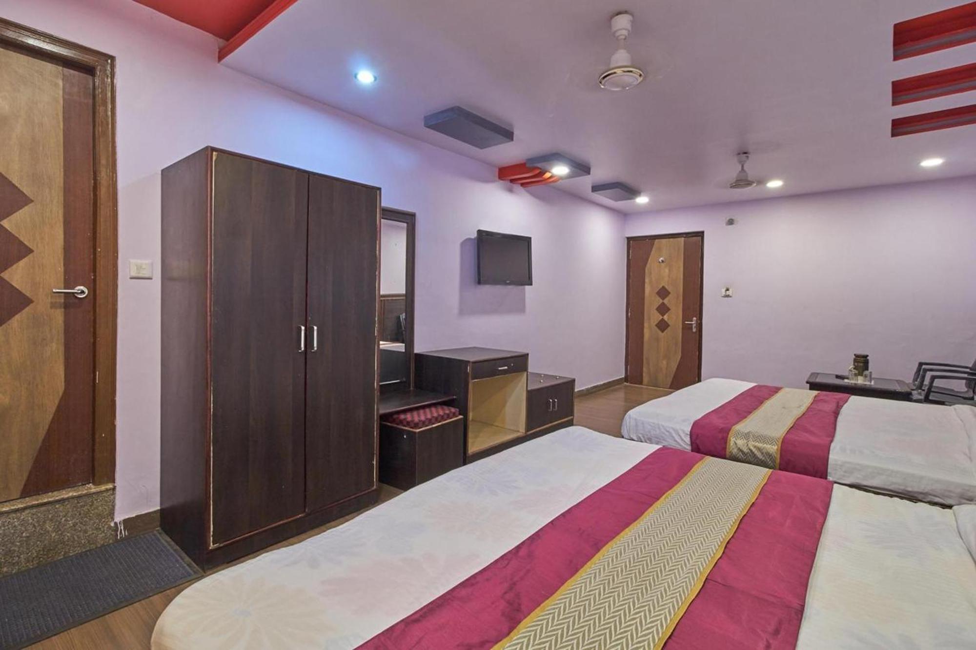 Hotel Deep Palace Near Bus Stand Udaipole Udajpur Zewnętrze zdjęcie