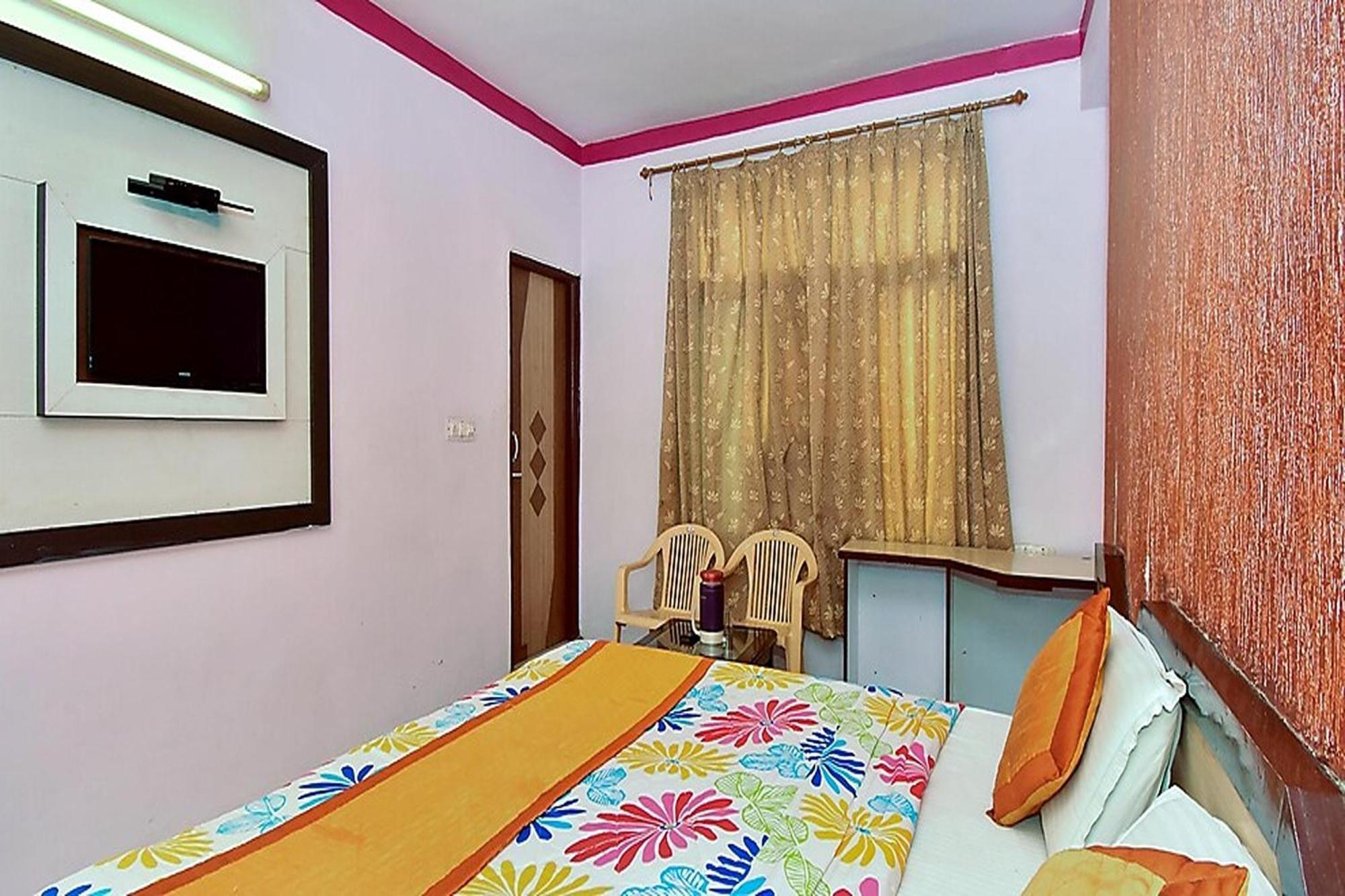Hotel Deep Palace Near Bus Stand Udaipole Udajpur Zewnętrze zdjęcie