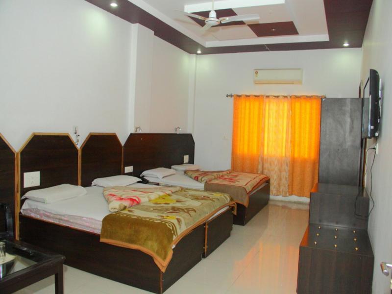 Hotel Deep Palace Near Bus Stand Udaipole Udajpur Zewnętrze zdjęcie
